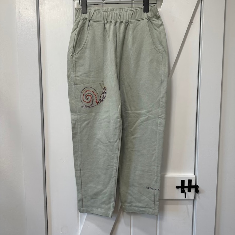 Plantula Garden Womens Pants Size M Hand Embroidered Jogger Relaxed Gorpcore NEW